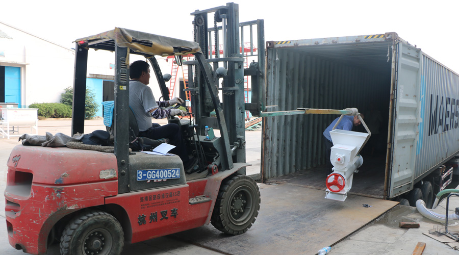调质器、喂料器装车 调质器、喂料器装车